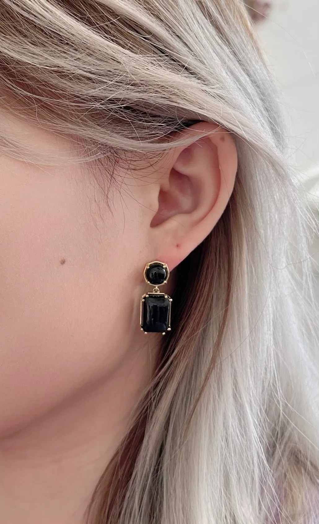 Amare Wear Black Onyx Statement Earring