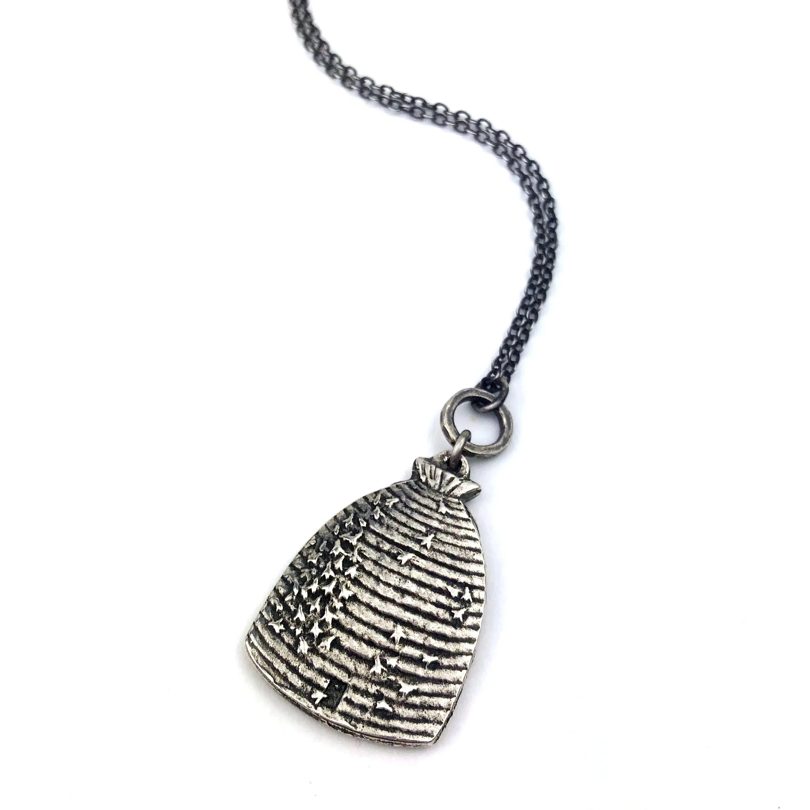 BEEHIVE Victorian Necklace - SILVER