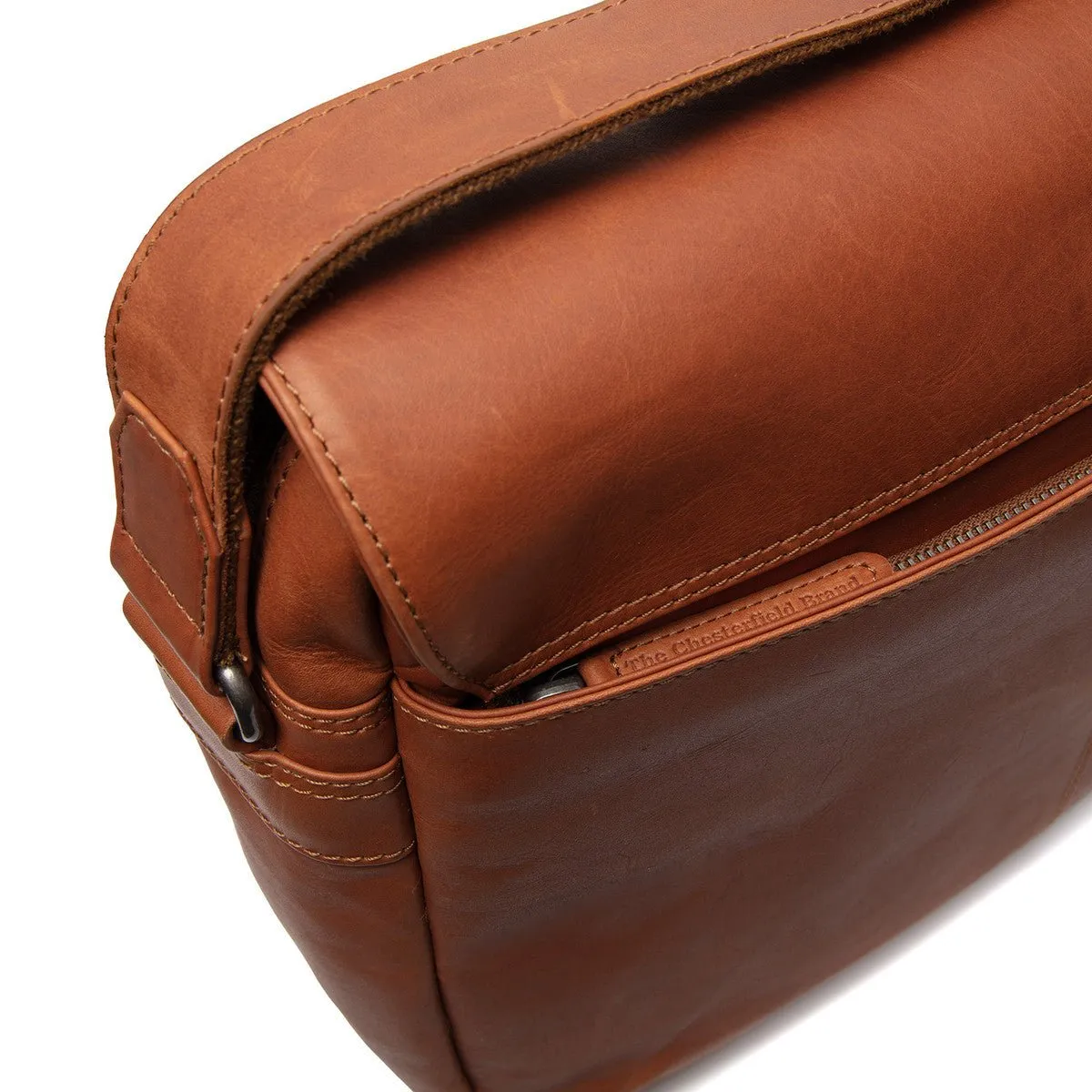 Chesterfield Shoulder Bag  - Richard | Cognac