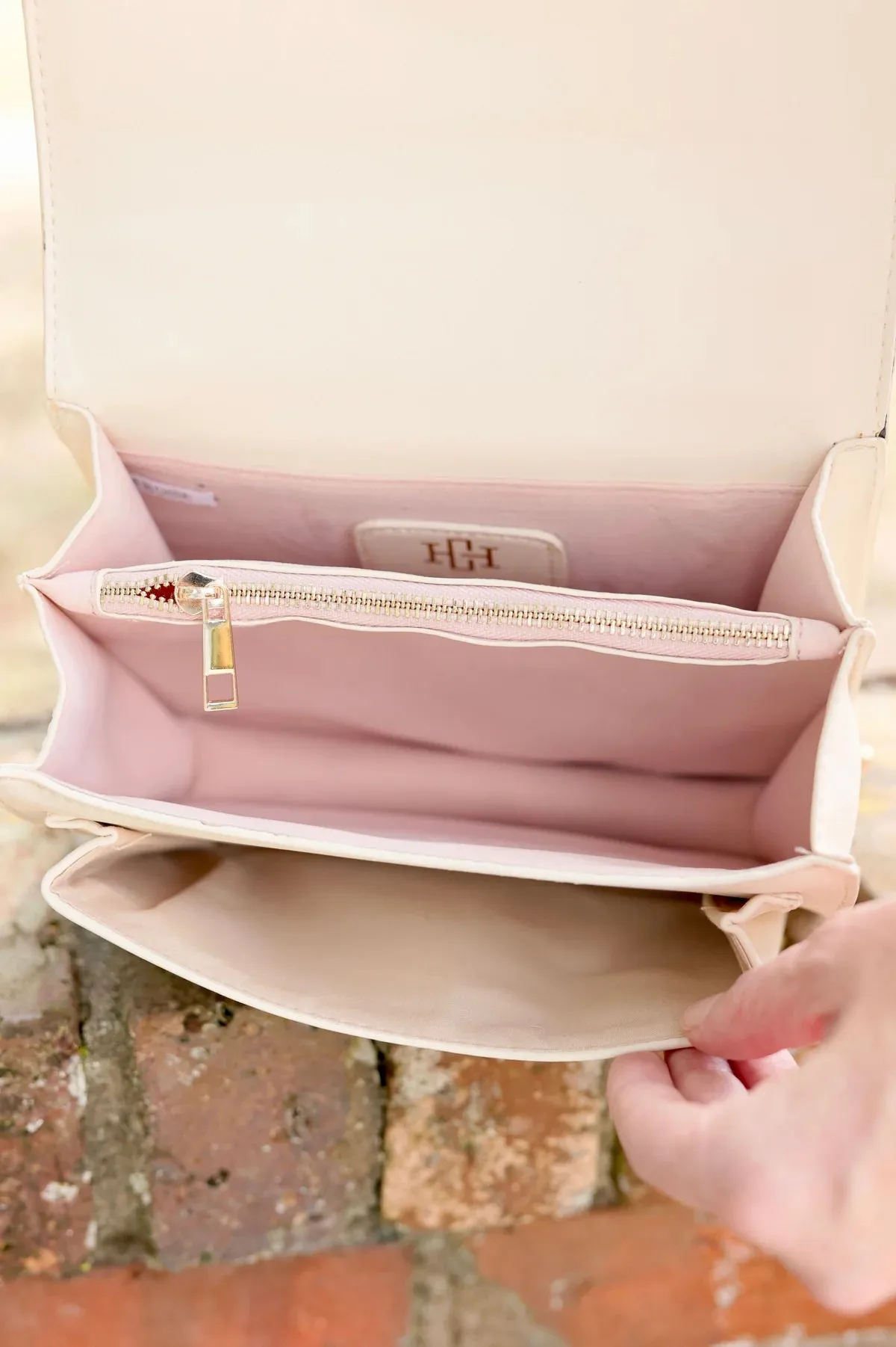 Dawn Crossbody