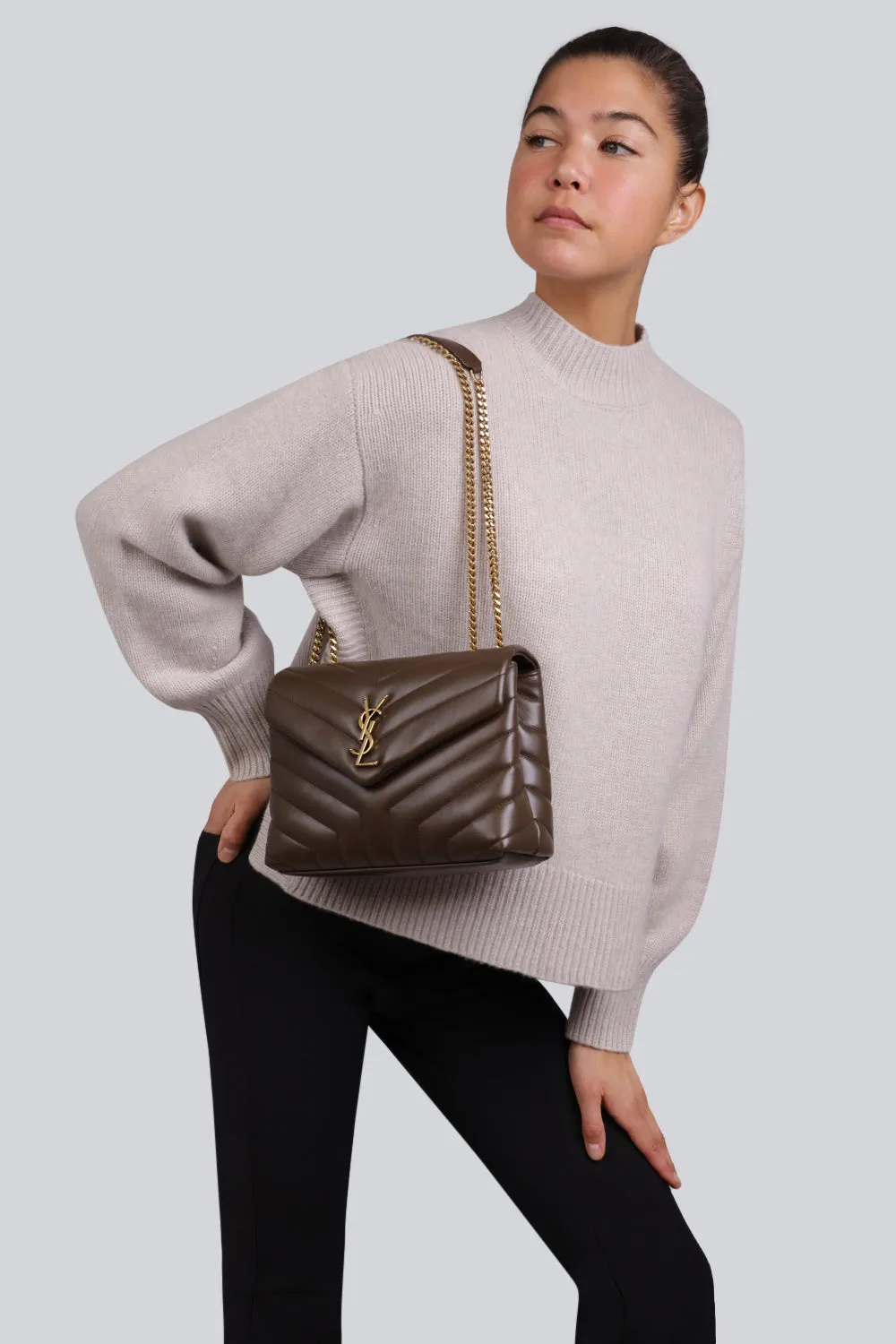 LOULOU SMALL FLAP BAG SOIL BROWN/GOLD