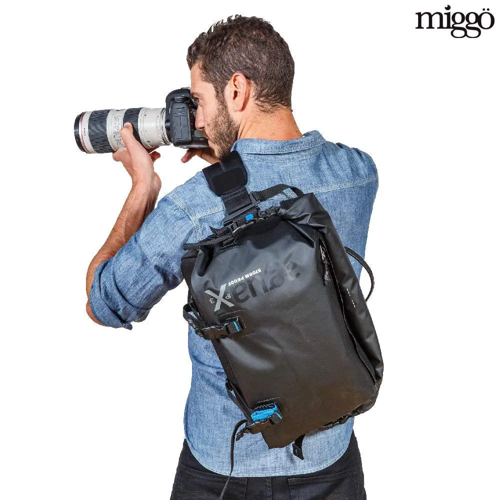 Miggo Agua Large Stormproof Messenger for large DSLR