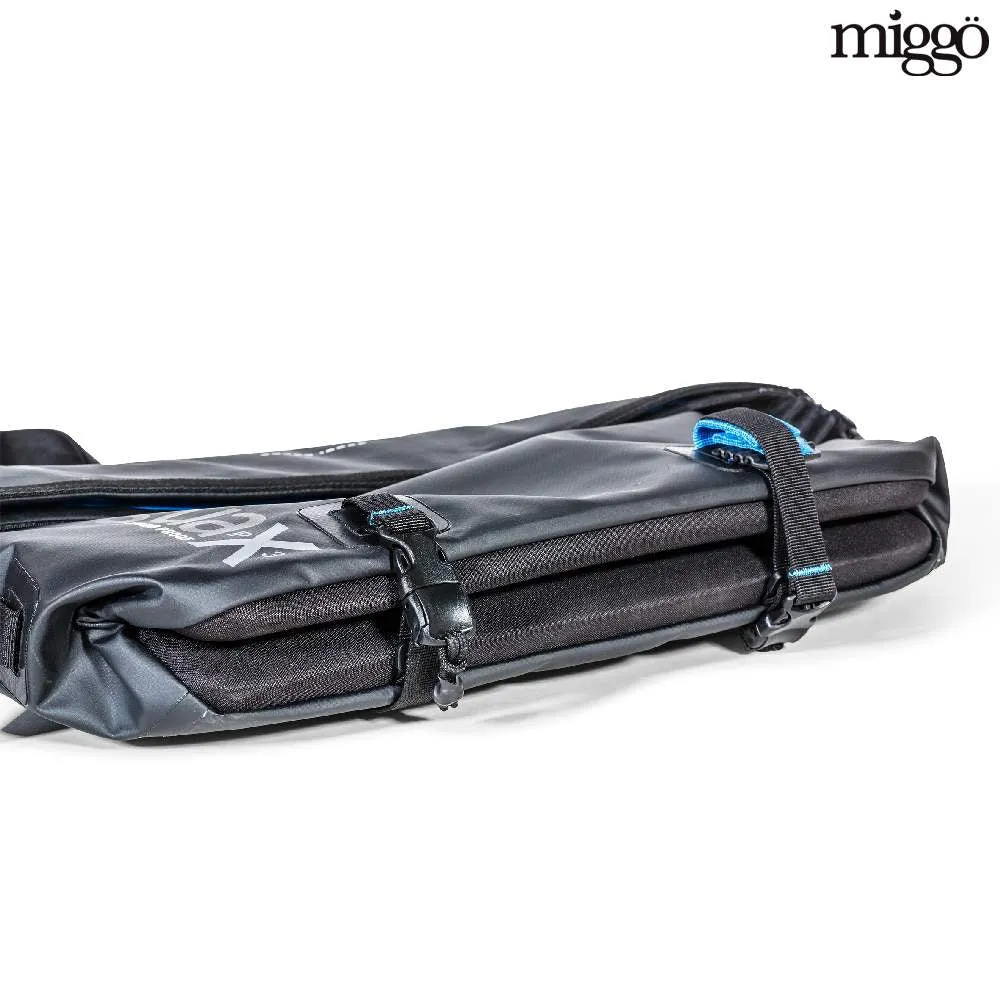 Miggo Agua Large Stormproof Messenger for large DSLR