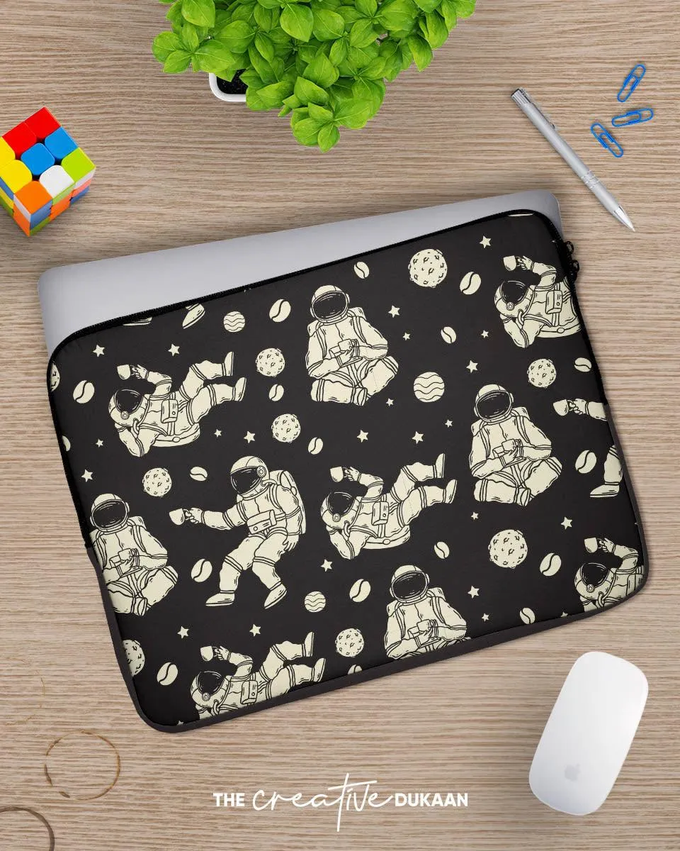 Space Walker Cool Laptop Cover to Protect Your Laptop