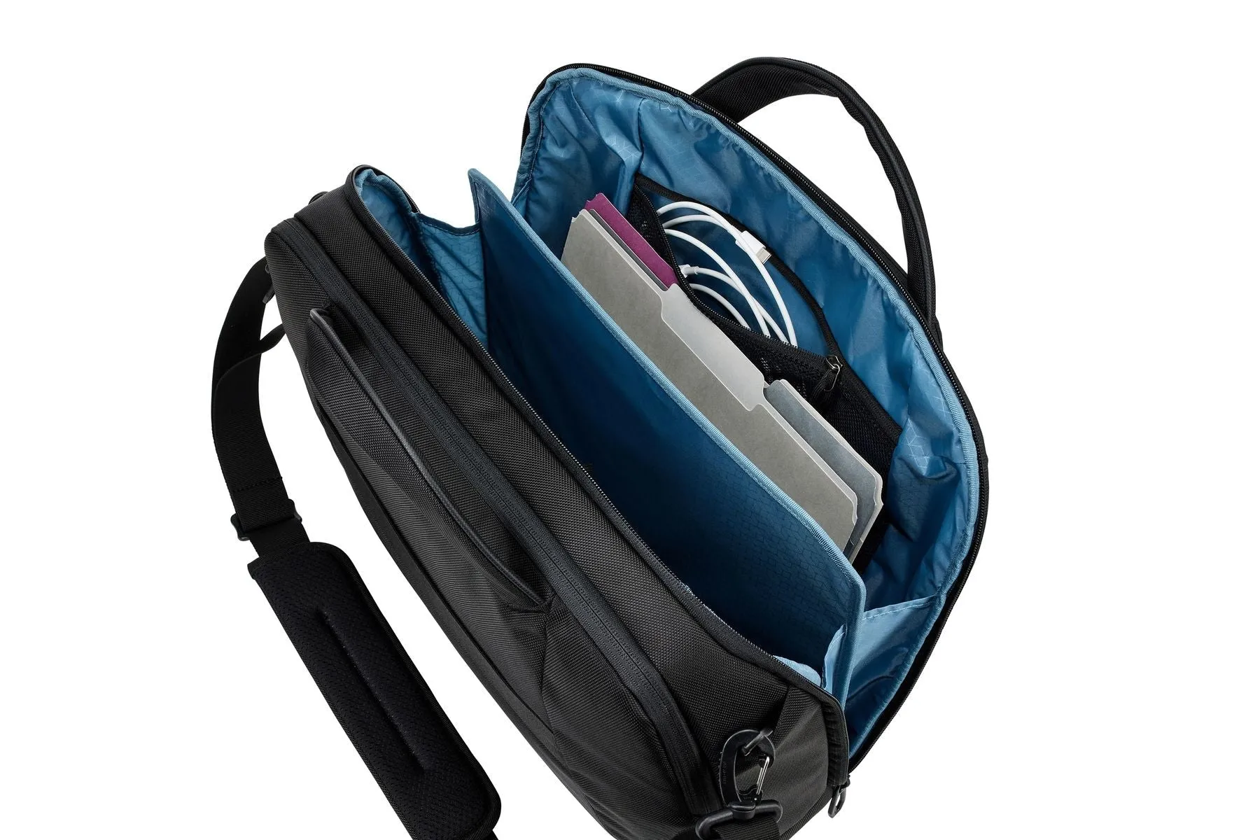 Thule Accent 17L Laptop Bag | Black