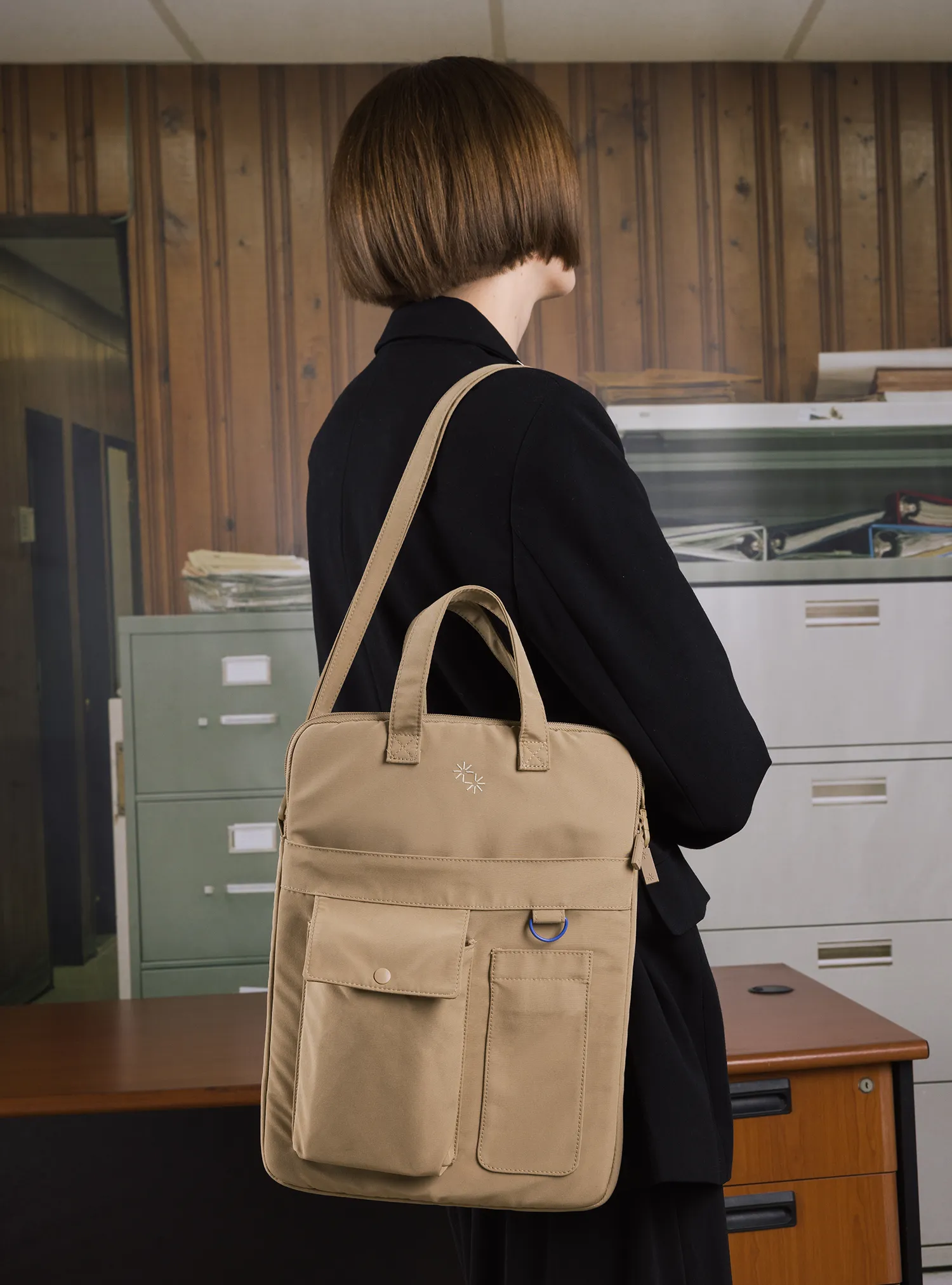 Utility Laptop Bag (13.3" Taupe)