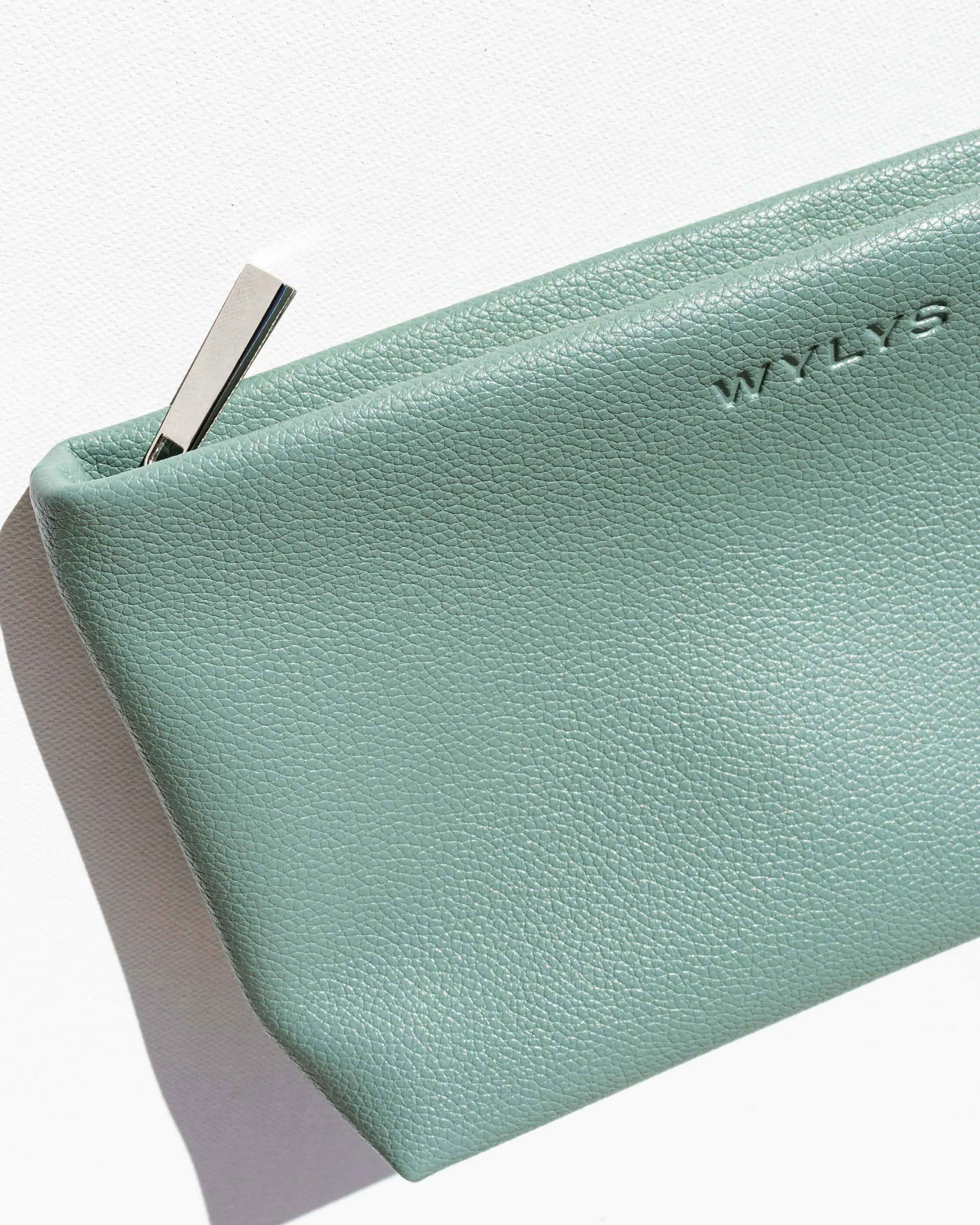 Wylys Liquid V-Lift & Sage Verte Makeup Bag ($230 Value)