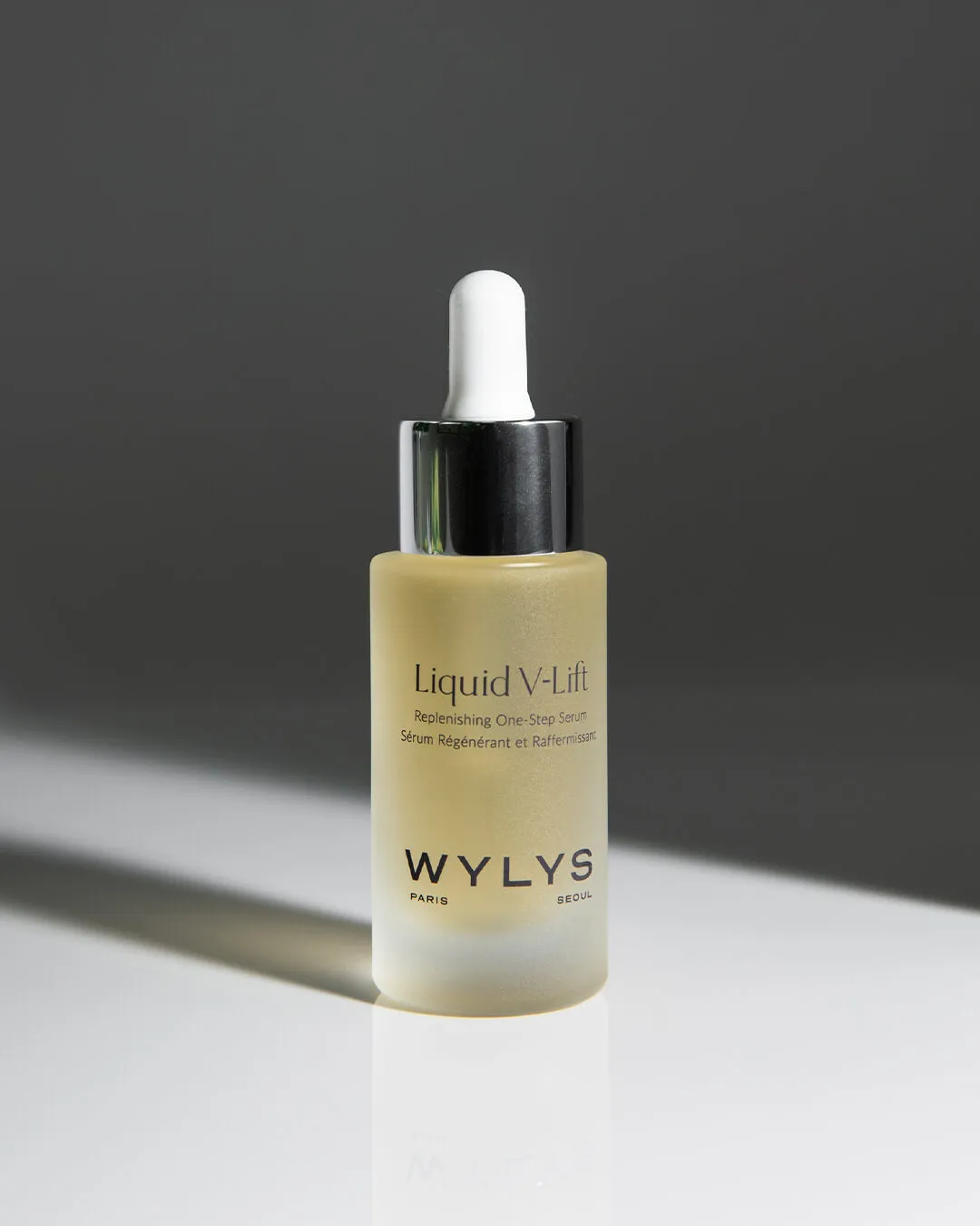 Wylys Liquid V-Lift & Sage Verte Makeup Bag ($230 Value)
